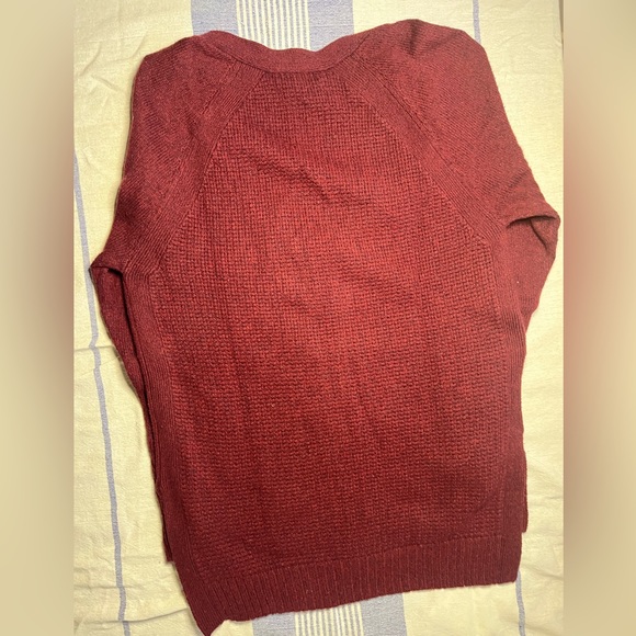 Madewell Cardigan in Maroon with Two Front Pockets! [Clear Out Sale] - Picture 3 of 5